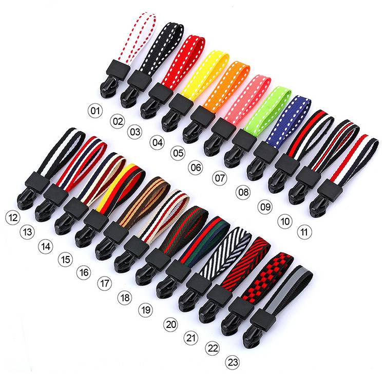 Custom Logo Color Silicone Rubber Zipper Pull Charms Tabs Designer Zippers Cord Zipper Pu Puller